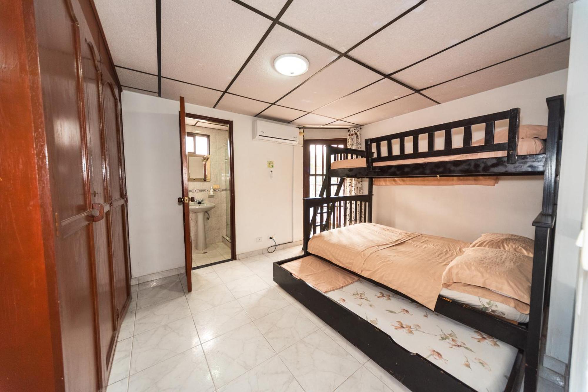 Apartment Beautiful Next To Ingenio Park. A.c Cali